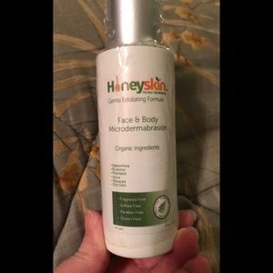 NWT Honeyskin face and body microdermabrasion